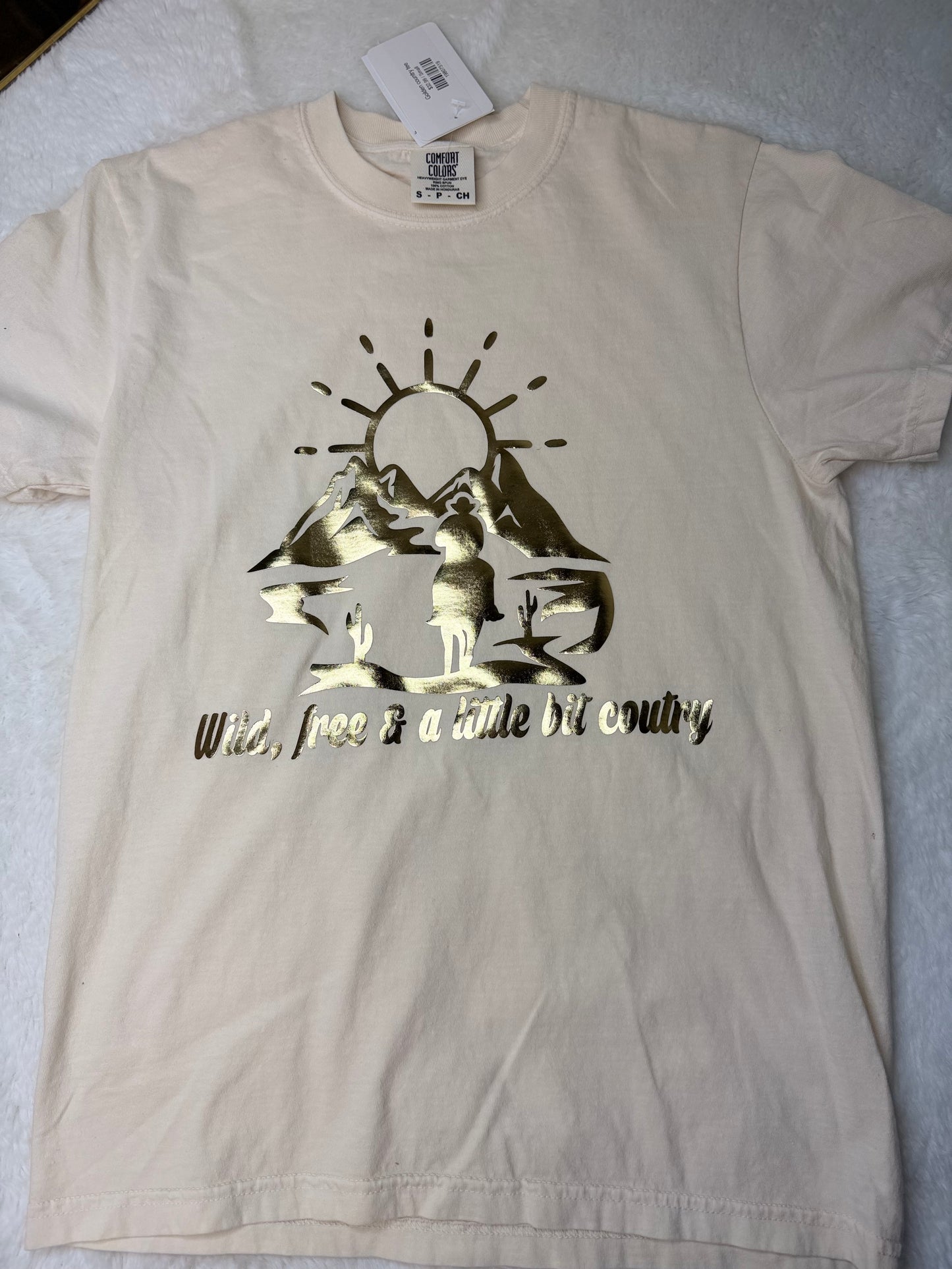 Golden country tee